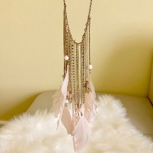 Blush feather necklace with gemstone decorated